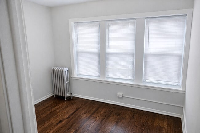 Building Photo - 6710 S Merrill Ave