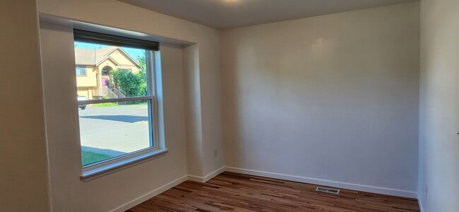 Building Photo - 3 bed 2.5 bath Single Family Home, Monroe ...