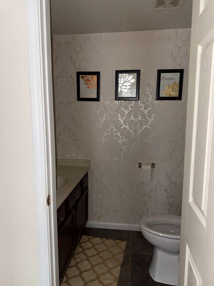 Building Photo - 72 Heather Glen Dr