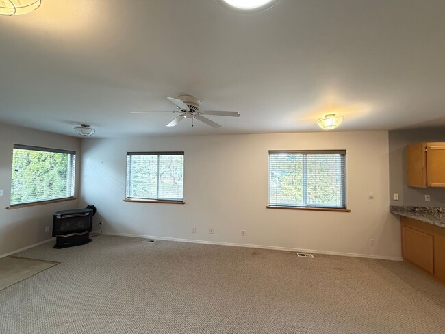 Building Photo - Downtown Coeur d'Alene Rancher