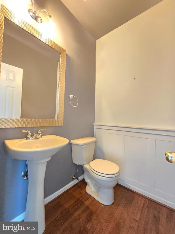 Building Photo - 5033 Kemsley Rd