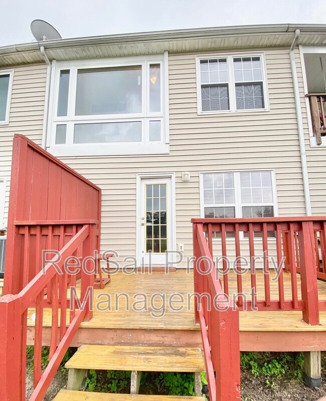 Building Photo - 144 River Walk Ct