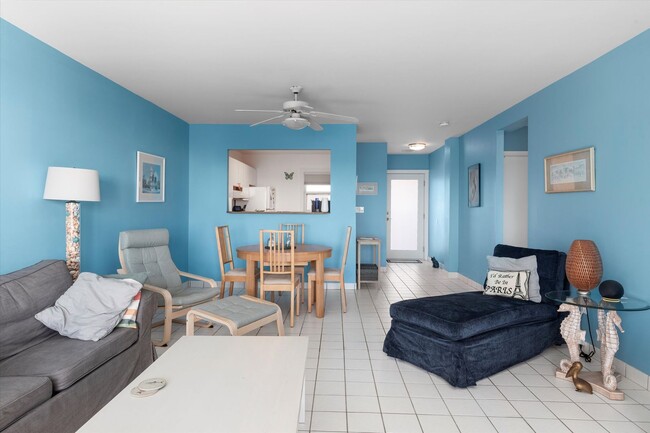 Building Photo - Wake Up to Ocean Views – Fully Furnished 2BR/1BA Condo Available for 1-Year Lease!