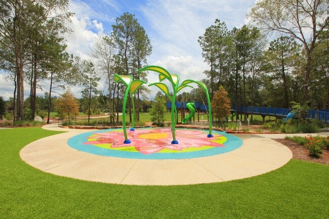 Building Photo - 17910 McClary Cardinal Dr