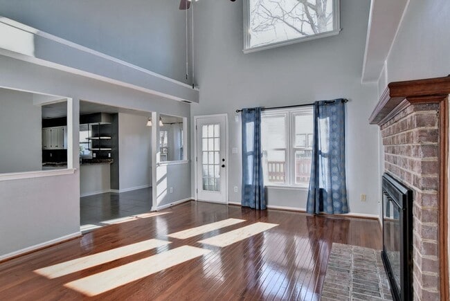 Building Photo - Great Corner Lot in Kiln Creek