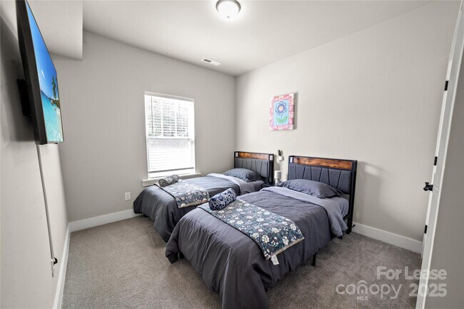 Building Photo - 3938 Winterfield Pl