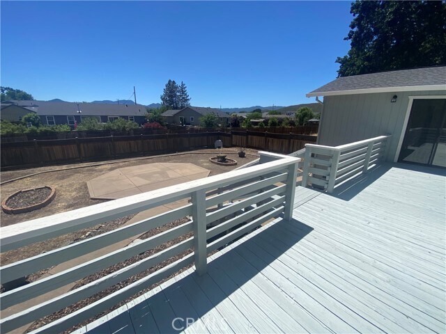 Building Photo - 19491 Mountain Meadow S