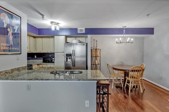 Building Photo - 621 Fern Meadow Loop