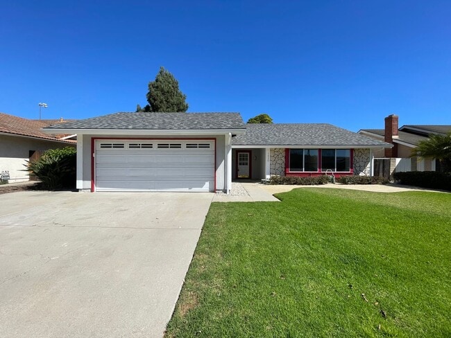Primary Photo - Recently Remodeled 4 Bedroom 2 Bath Single...