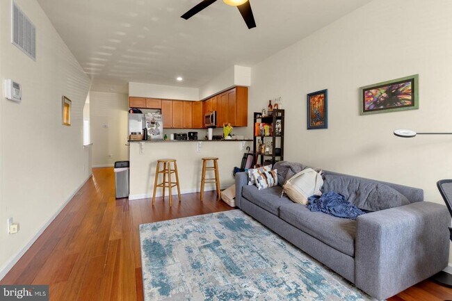 Building Photo - 1509 Frankford Ave