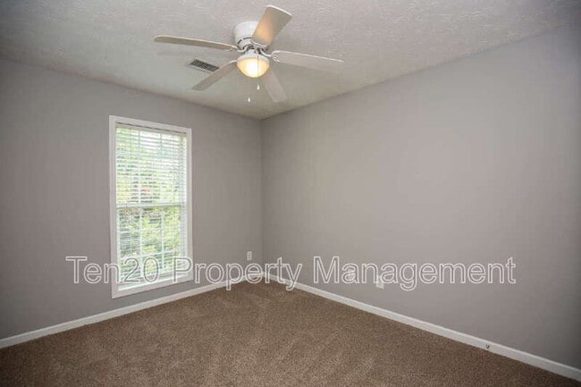 Building Photo - 5015 Hidden Hills Ct