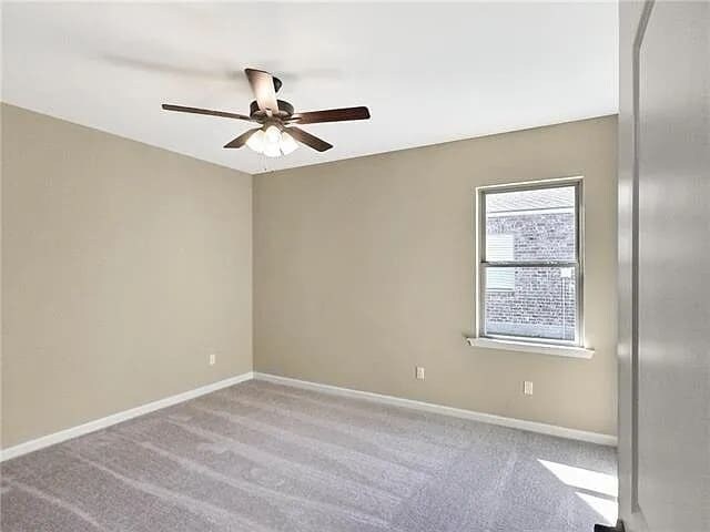 Building Photo - 16218 Thorncrown Ln