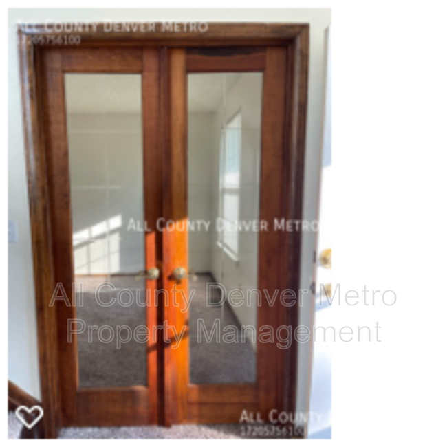 Building Photo - 8396 W 87th Dr