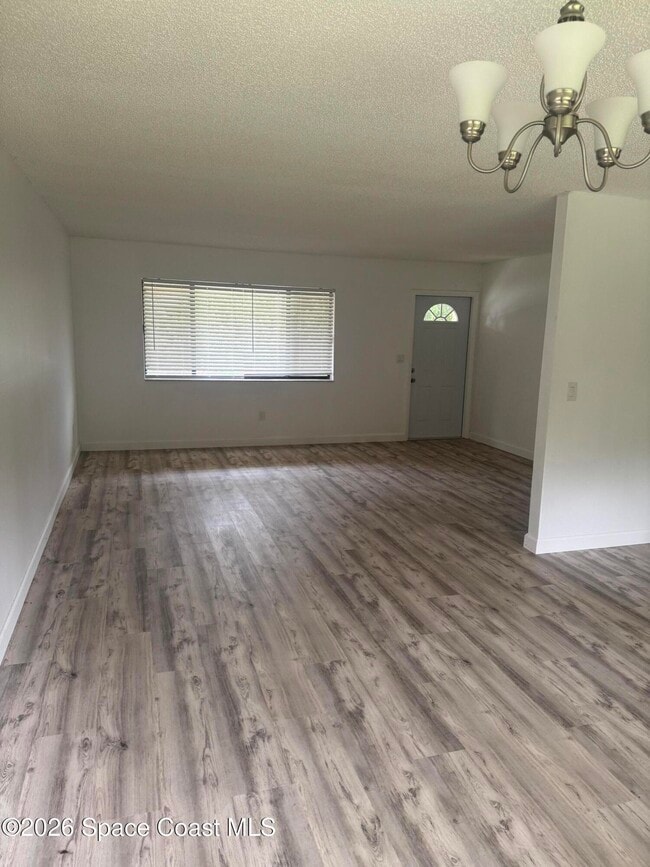Building Photo - 1418 Paley Cir SE