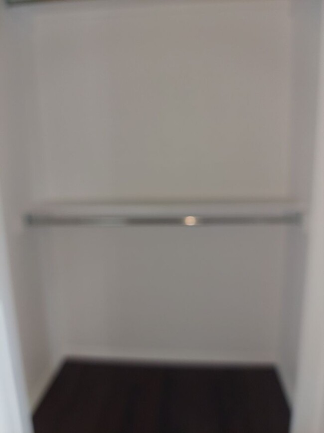 Building Photo - Beautiful 3 Bedroom Townhome in Alma!! *Move in Special*