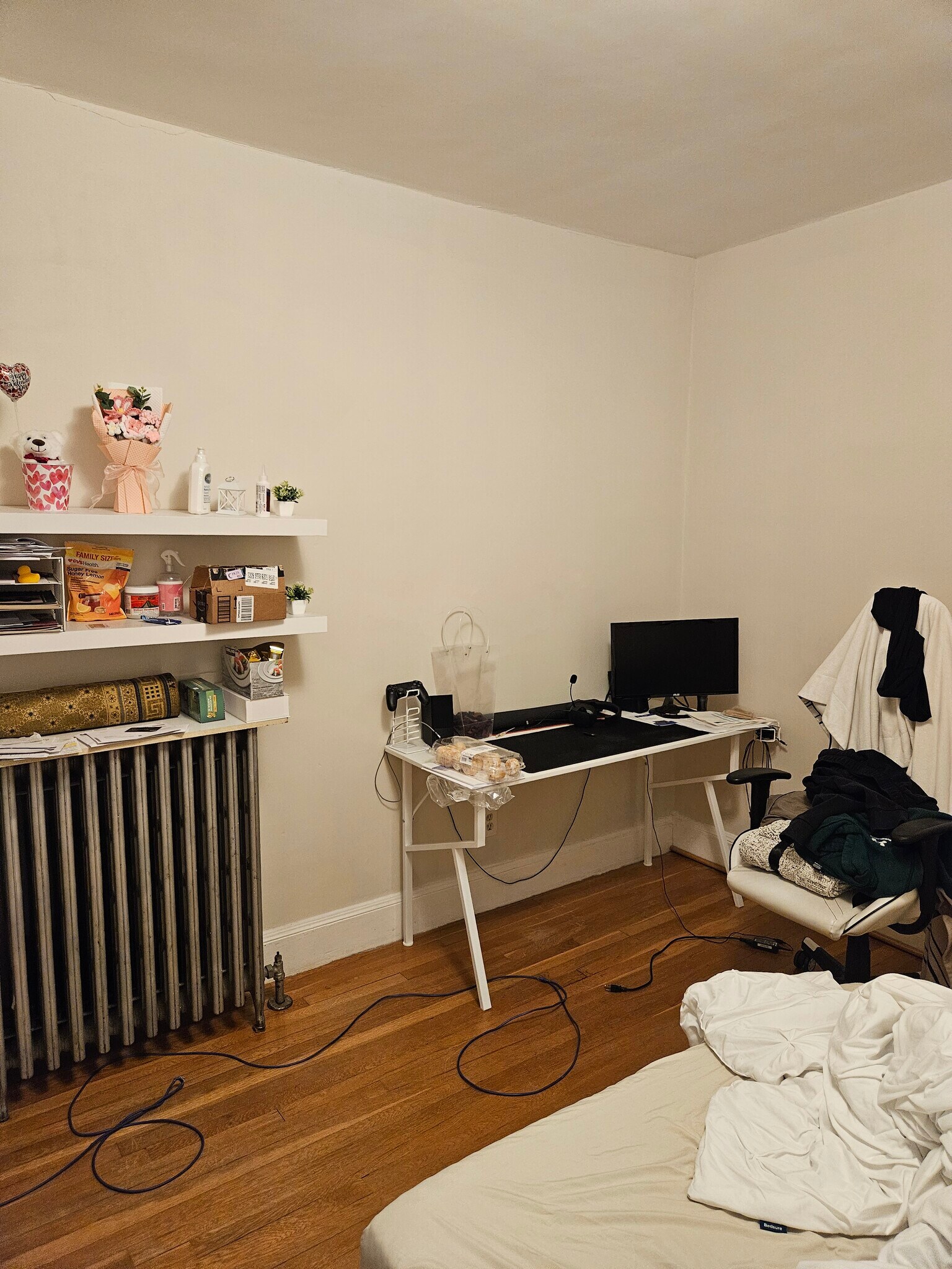 Building Photo - 4354 Washington St