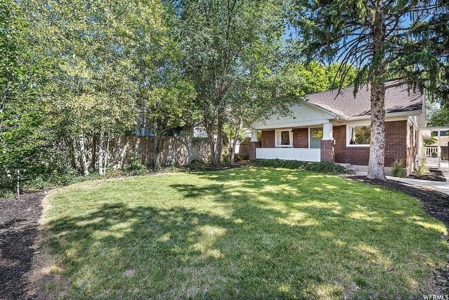 Building Photo - 1870 E 3900 S