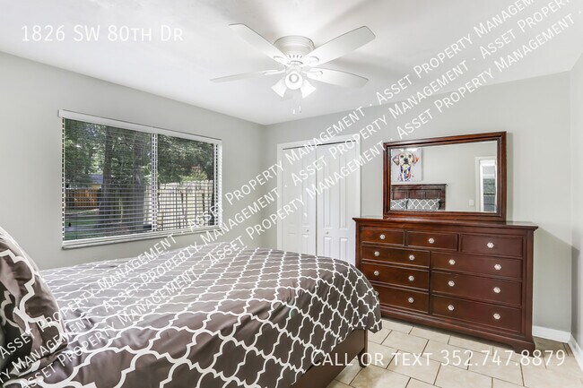 Building Photo - 1826 SW 80th Dr
