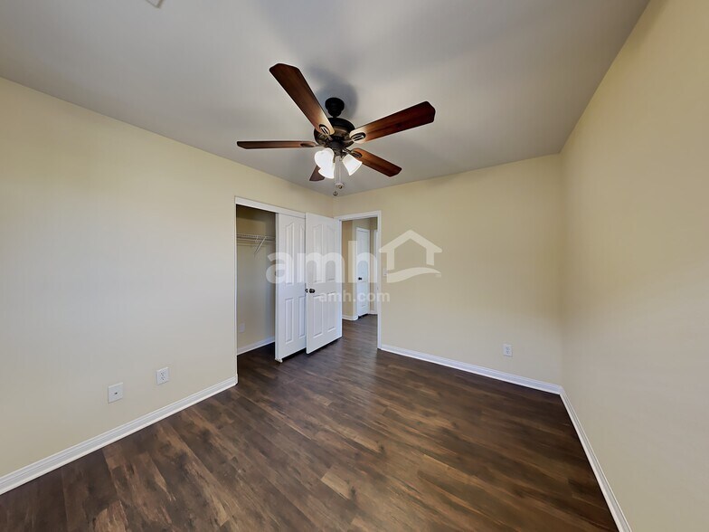 Building Photo - 37 Harbor Pines Ct