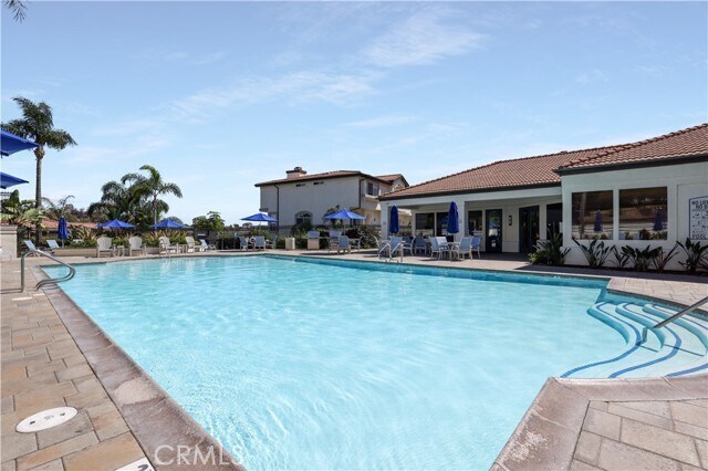 Building Photo - 30902 Club House Dr