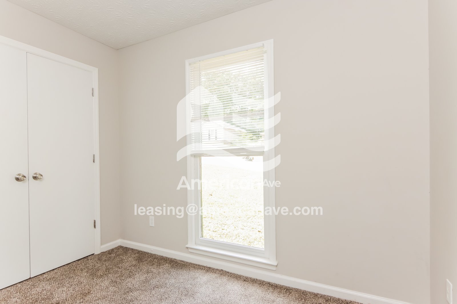 Building Photo - 713 9th Ave S