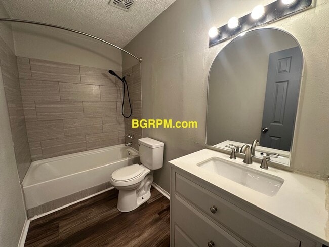 Building Photo - 1812 Neely St