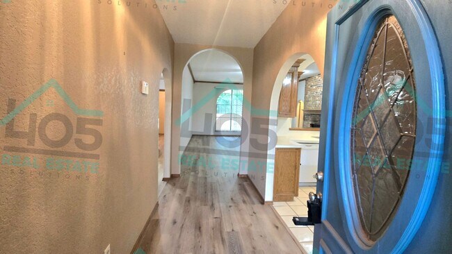 Building Photo - 3 Bed CA Schools