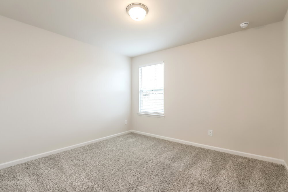 Building Photo - 5910 Green Ash Ct