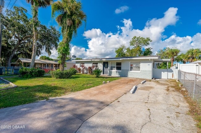 Building Photo - 416 Margie Ln