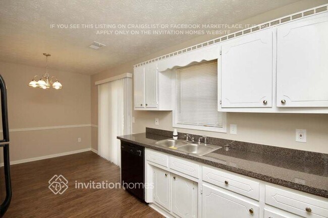 Building Photo - 4210 Burgundy Way