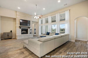 Building Photo - 7938 Cibolo View