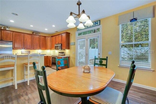 Building Photo - 27 Sugar Maple Ln