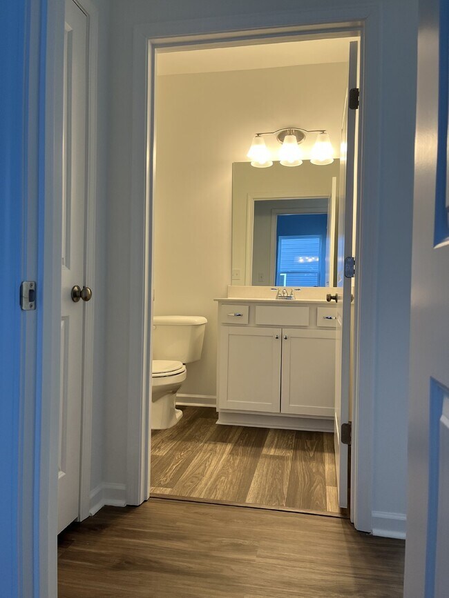 Building Photo - New Charming 3-Bed, 2-Bath Retreat with 1,573 Sq Ft of Comfort in Shelbyville!