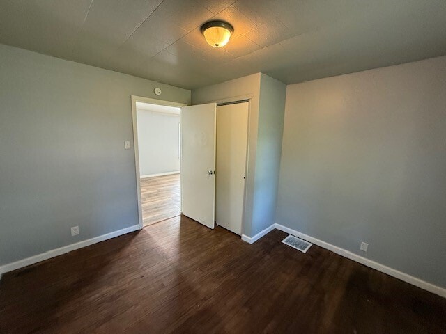 Building Photo - 1663 Nelson Ave