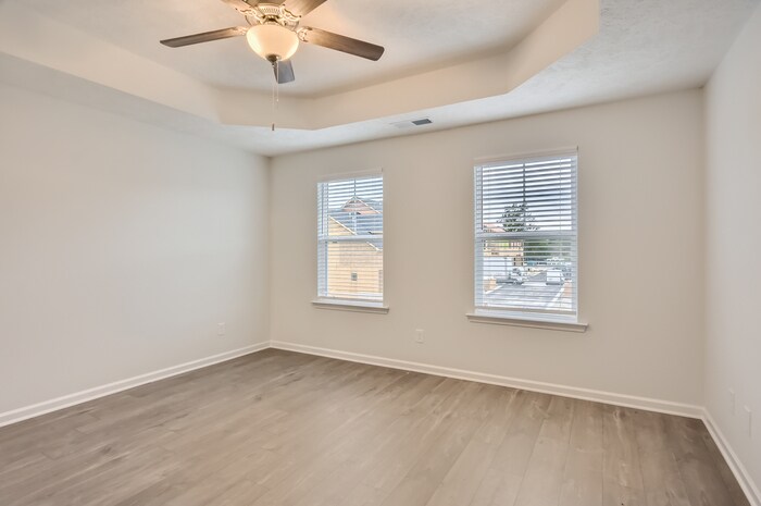 Building Photo - 357 Raines Ct