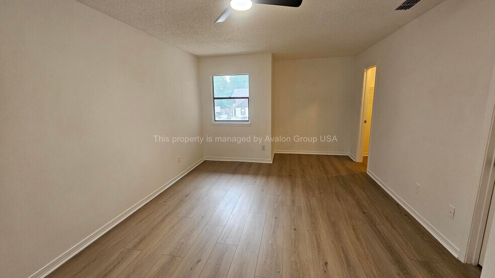 Building Photo - 7626 Melissa Ct N