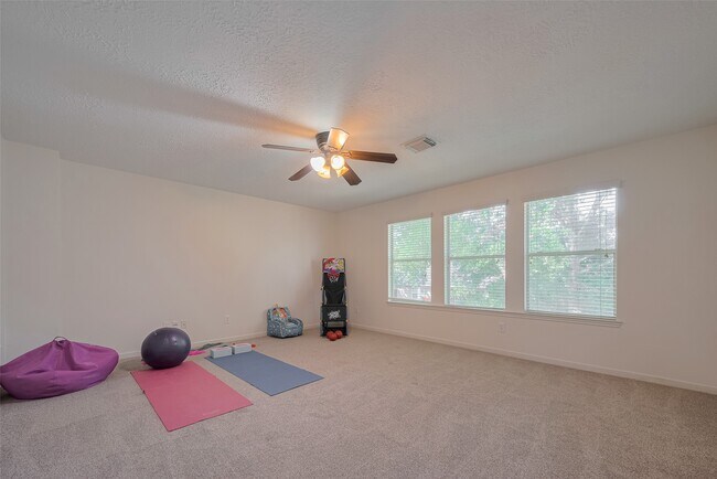 Building Photo - 31214 Windcrest Park Ln