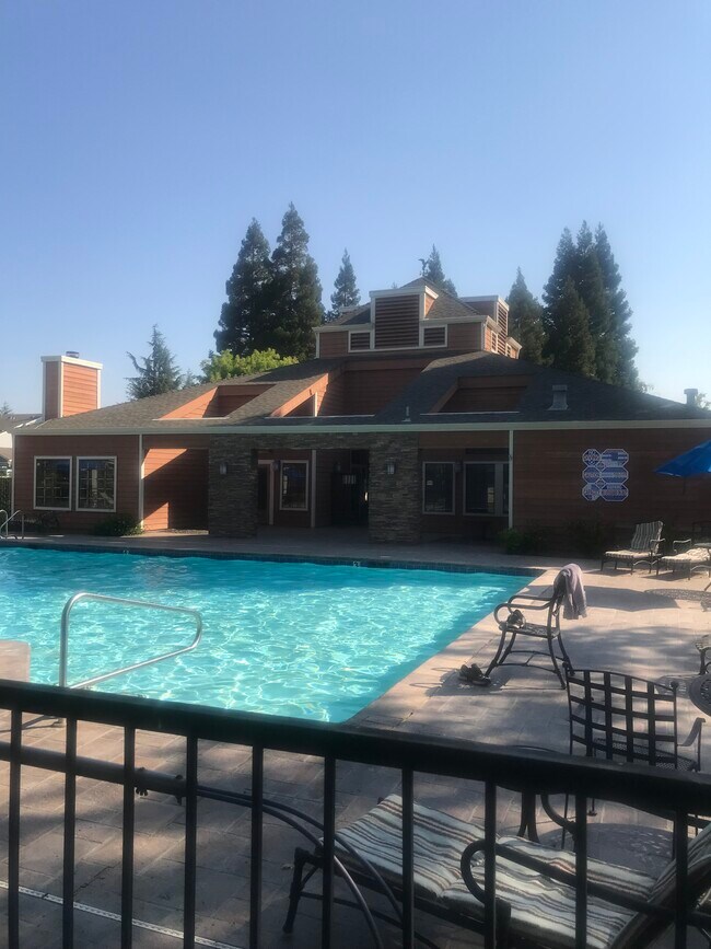 Main pool - 351 Eastridge Dr