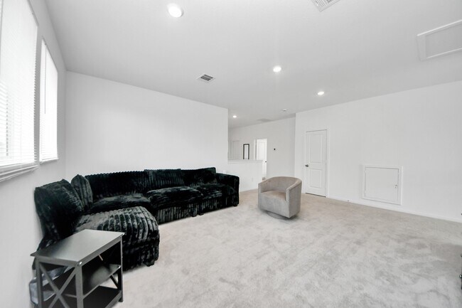 Building Photo - 4507 Starling Hvn Ln