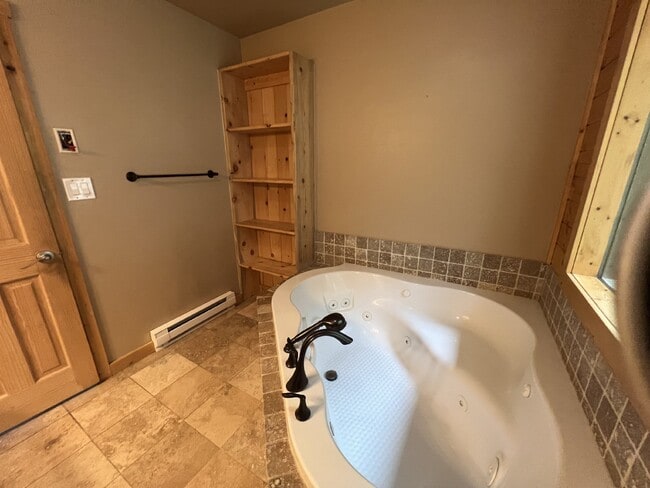 Building Photo - Beautiful Home in Echo Hills!