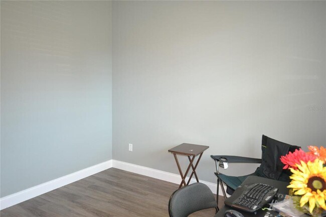 Building Photo - 281 Diogenes St