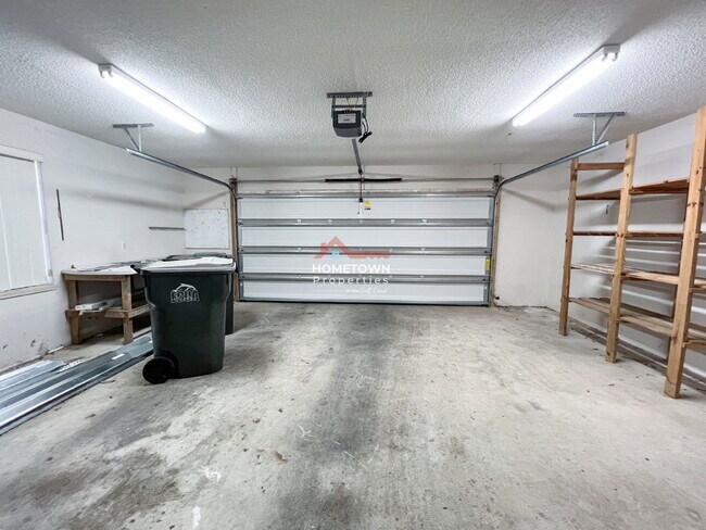 Building Photo - 9703 Quail Hollow Blvd