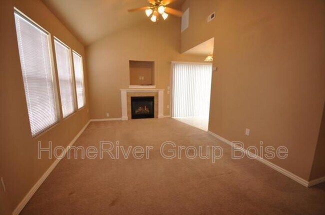 Building Photo - 4013 Washington Ave