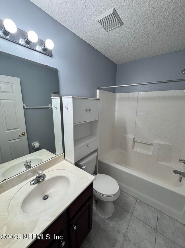 Building Photo - 12067 Hanson Creek Dr