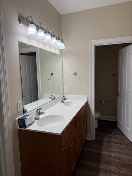 Building Photo - 2536 Blossom Trail W