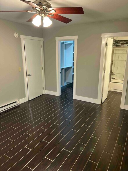 Building Photo - 2601 Hillsboro Pike