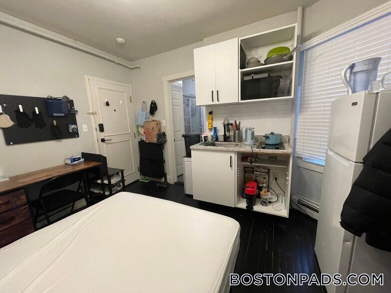 Building Photo - 16-20 Westland Ave.