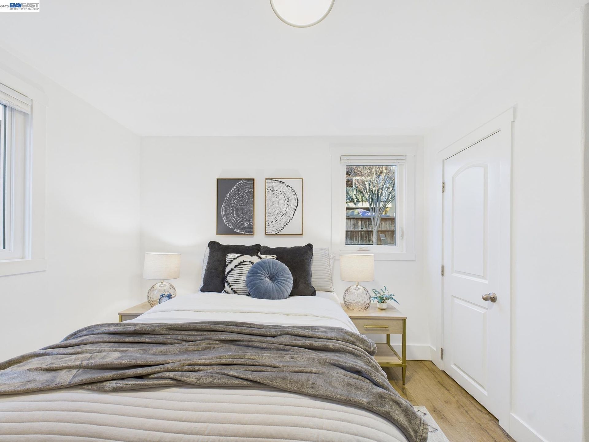 Building Photo - 680 42nd St