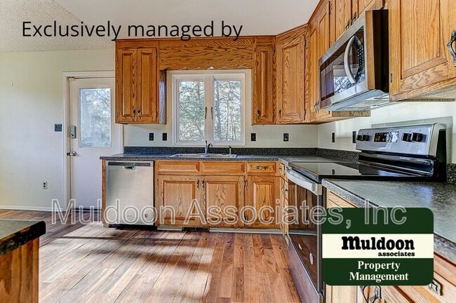 Building Photo - 11750 Columbine Hills Rd