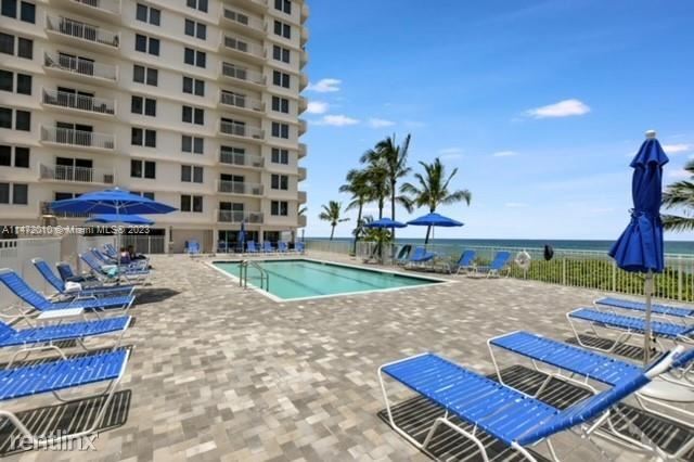 Building Photo - 1 br, 1.5 bath Condo - 3215 S Ocean Blvd A...